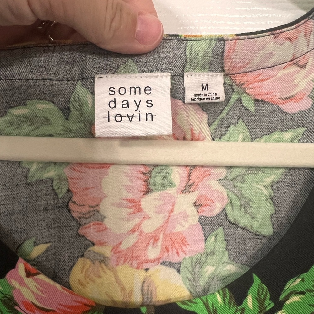 Somedays  Lovin size medium Romper - Picture 8 of 8